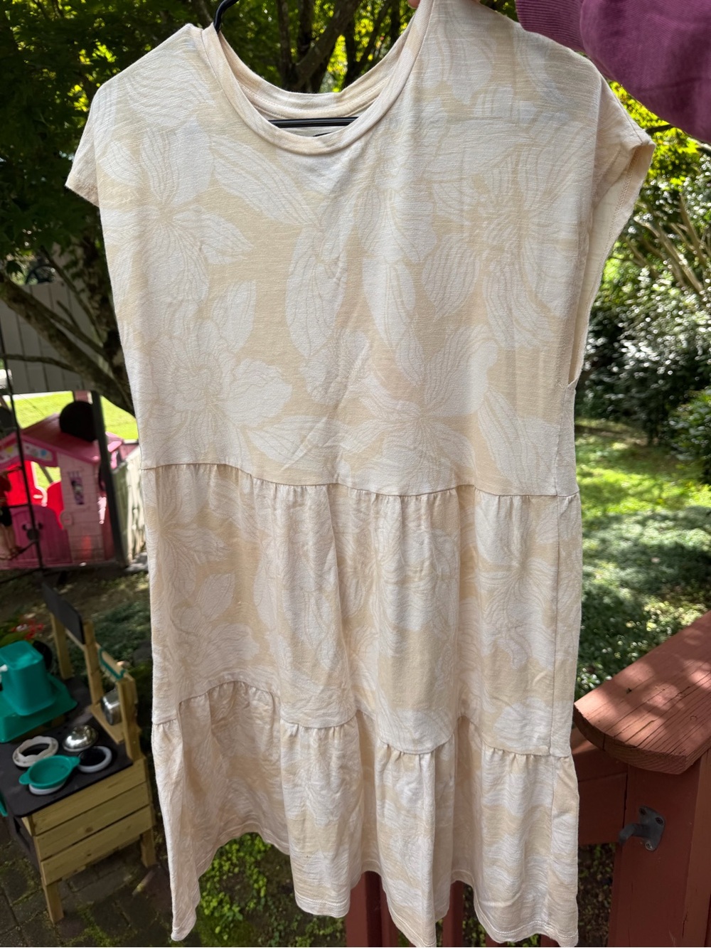 GAP Women’s Cream Floral Tiered Short-Sleeve Dress